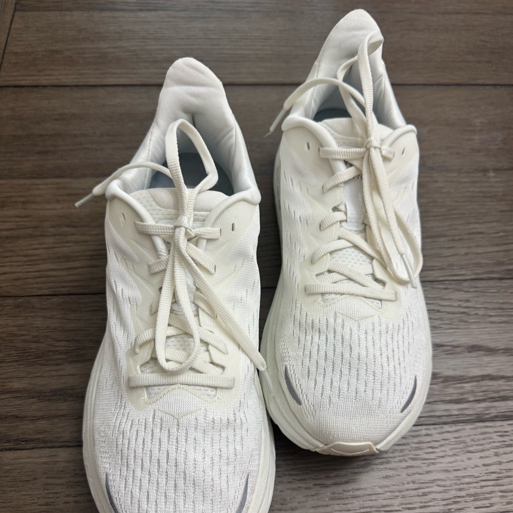 Hoka White Running Shoes